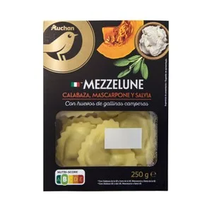 Alcampo Gourmet Mezzelune de Pasta Fresca la Huevo, Rellenos de Calabaza, Mascarpone y Salvia Alcampo Gourmet 250 G.