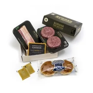 Pack Burger Pro Edition Contiene 2 Burger Pro Edition + 2 Panes Brioche + 1 Bacon Loncheado + 1 Queso Cheddar Loncheado + 2 Salsas de Mostaza y Miel la Finca 760 G