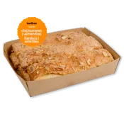 Coca de Chicharrones y Almendras