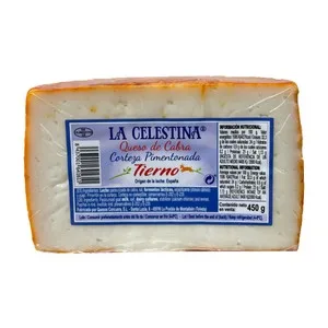 LA Celestina Queso de Cabra al Pimentón 1/2 Pza 450 G.