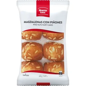 Magdalenas con Piñones 6 Unidades  Montes Lara 280 G