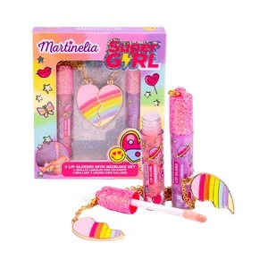 Martinelia Super Girl Brillos Labiales con Sabor a Fresa y Arándano + Colgante.