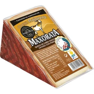 Queso Canario de Cabra Semicurado Untado con Pimentón DOP Majorero Elaborado con Leche Pasteurizada Maxorata