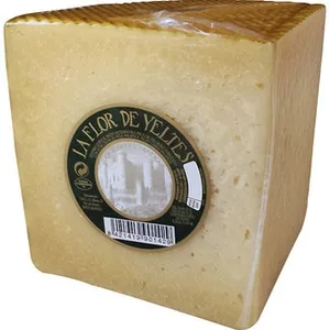 Queso Curado de Oveja Elaborado con Leche Cruda la Flor de Yeltes