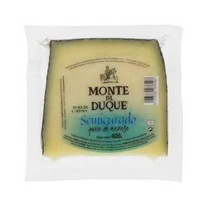 Camporeal Queso Mezcla Semicurado, Cuña. 397.5 G