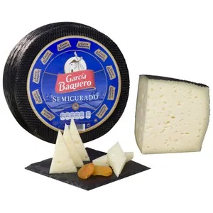 García Baquero Queso Semicurado de Vaca, Cabra y Oveja, Cuña. 600 G
