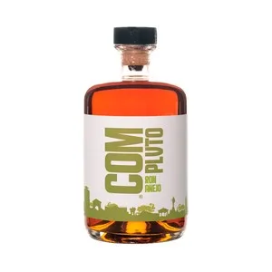 Complvto Ron Dorado Añejo, Elaborado en Madrid Complvto Botella de 70 Cl. 700 ML