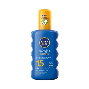 Nivea Sun Emulsión Solar Hidratante en Spray con Factor de Protección 15 (bajo) Protege & Hidrata 200 Ml.