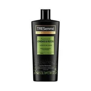 Tresemmé Ondas & Rizos Champú Nutritivo con Aceite de Coco para Cabellos Rizados u Ondulados 685 Ml.