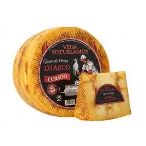 Vega Sotuelamos Queso de Oveja Curado con Mojo Picón Diablo Vega Sotuelamos Cuña de 200g. 200 G